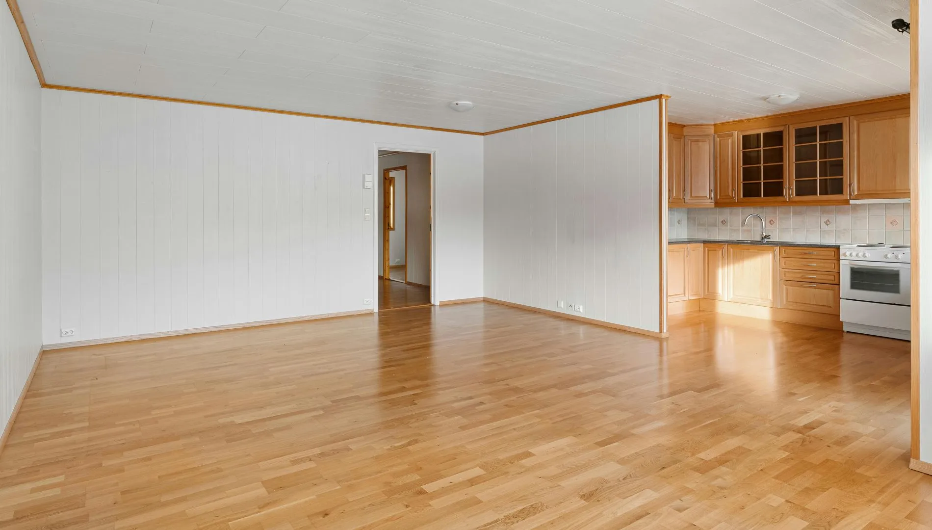 Studio Elite Residency